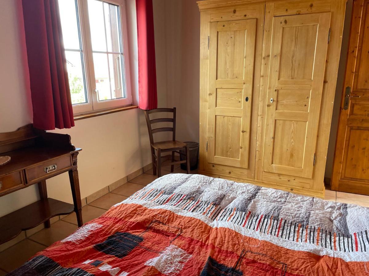 Chambres D'Hotes Les Genevez Zewnętrze zdjęcie
